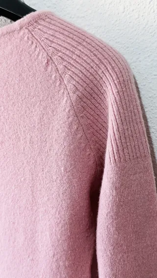 Jersey lana pico rosa como NUEVO TALLA L-Xl