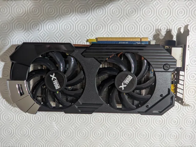 AMD Sapphire HD7950 3GB GDDR5