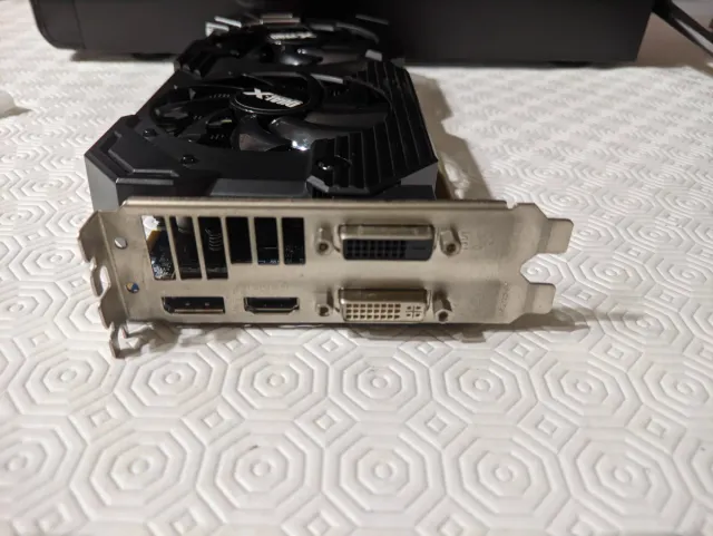 AMD Sapphire HD7950 3GB GDDR5