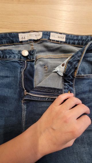 Pantalón vaquero recto mujer talla 44, como nuevo