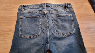 Pantalón vaquero recto mujer talla 44, como nuevo