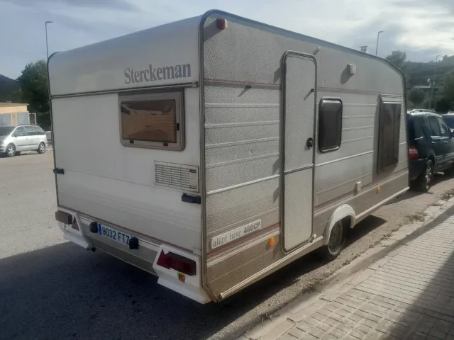 Caravana Sterckeman 750kg con documentación