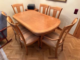 Mesa de comedor con 6 sillas #URGE