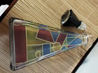 Bottiglia vintage decorata