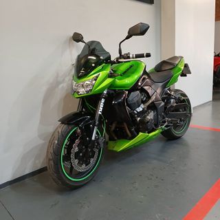Kawasaki Z750 2009