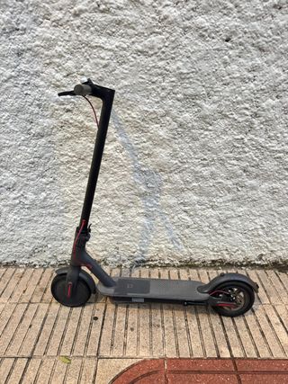 Patinete eléctrico en buen estado