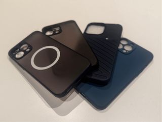 4 Fundas iPhone 13 Pro Max