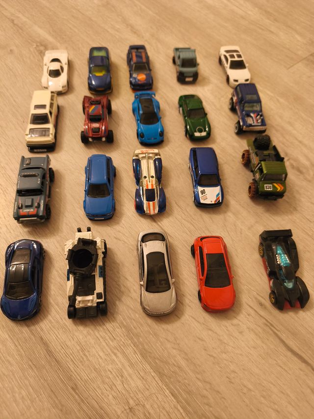 Lote 20 Coches Hot Wheels Coleccionista último día