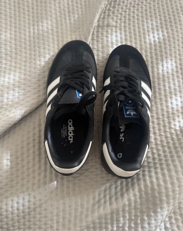Adidas Samba negras