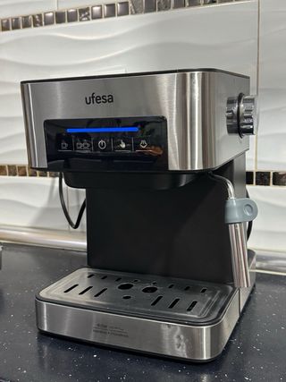 CAFETERA UFESA.