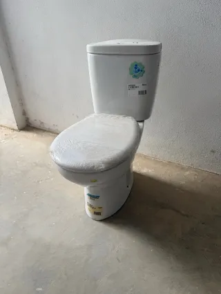 Inodoro Roca Victoria Salida Vertial