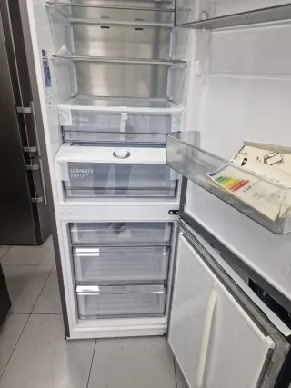 Nevera Samsung 2m ,nueva con tara