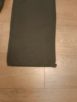 Pantalones cargo verde militar