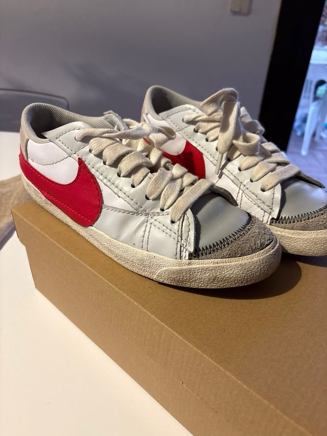 Zapatillas Nike Talla 43 Gris/Rojo