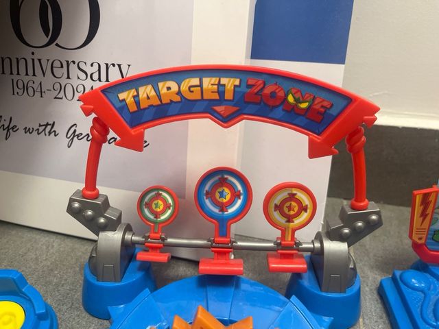 Superthing Training tower  en su embalaje original