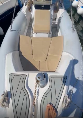 M Semirrígida de lujo