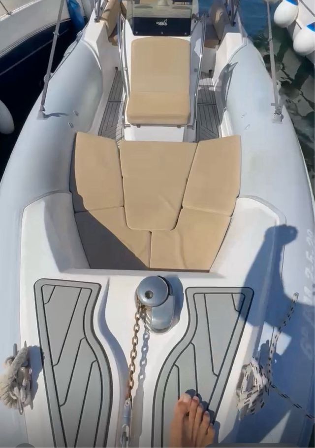 M Semirrígida de lujo