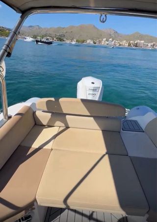 M Semirrígida de lujo