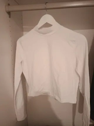 Camiseta Zara manga larga cuello alto blanca Talla