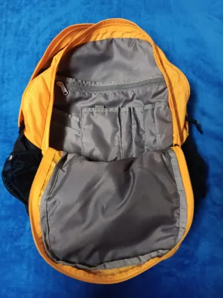 🇺🇸 Zaino The North Face Borealis Classic Giallo