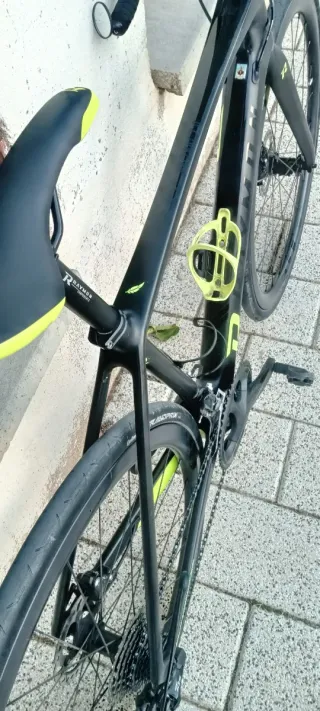 Bicicleta de carretera RAYMON