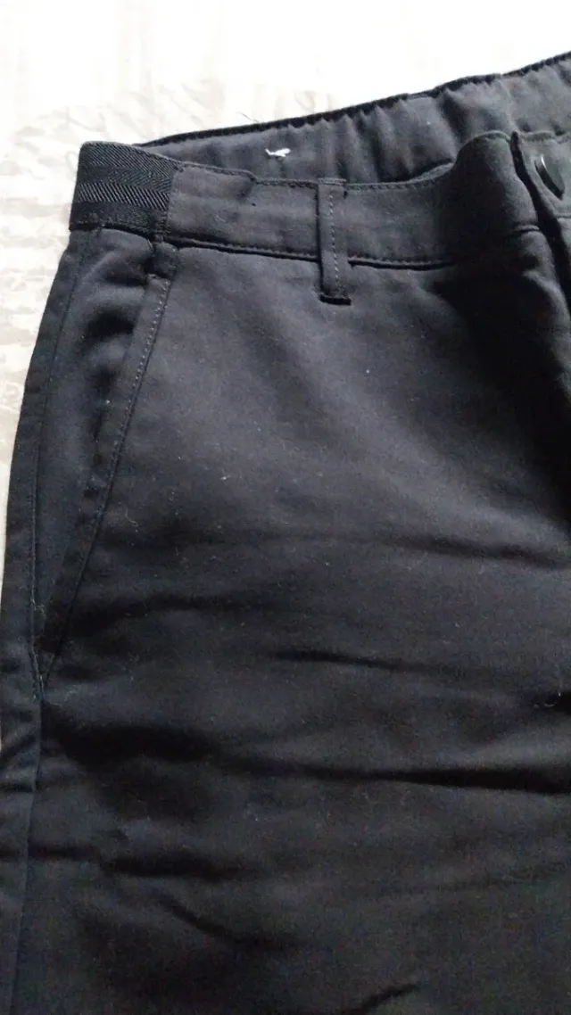 Pantalón chico negro