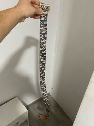 Cinturón Dior Beige y Dorado