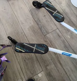 Patinete 3 Ruedas TRYWILL + Casco