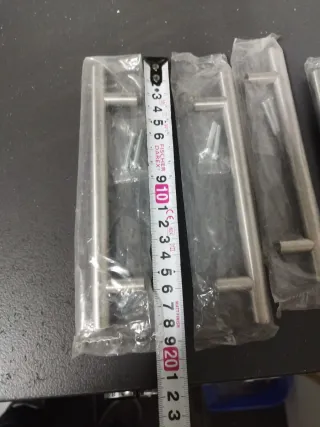 Tiradores de puerta de cocina o similar en acero i