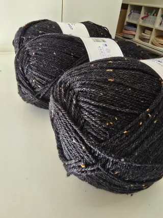 Lote 3 ovillos lana D.M.C. Magnum Tweed