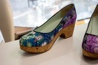 Zapatos Desigual multicolor estampado talla 40