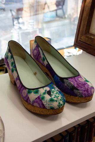 Zapatos Desigual multicolor estampado talla 40