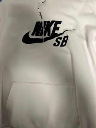 Sudadera Nike SB Blanca LA TALLA ES MAS PEQUEÑA