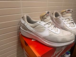 Nike Waffle Debut Beige/Blanco