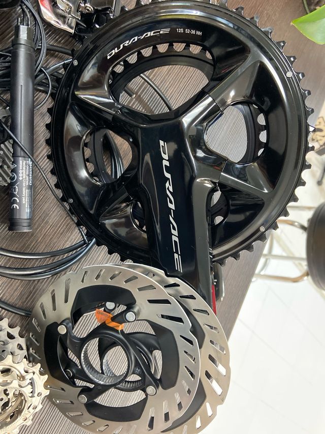 Grupo Shimano Di2 12v