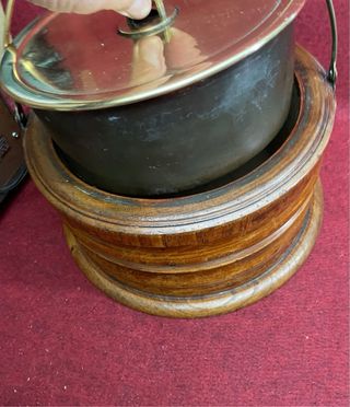 Calentador de pies antiguo de carruaje siglo XIX