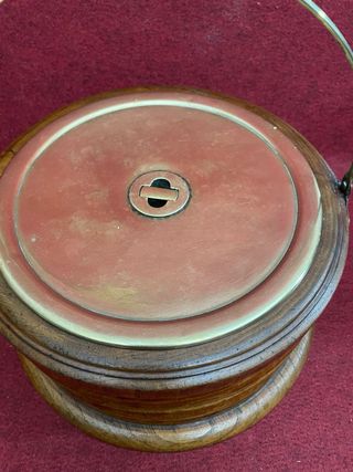 Calentador de pies antiguo de carruaje siglo XIX