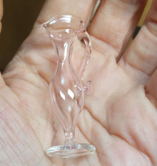 Jarra cristal fino escala  1:6 Barbie