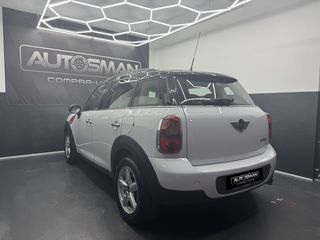 MINI Countryman 2011