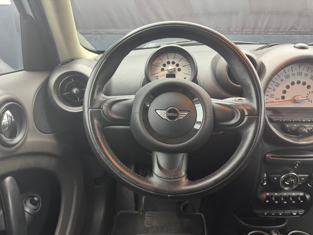 MINI Countryman 2011