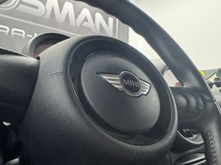 MINI Countryman 2011