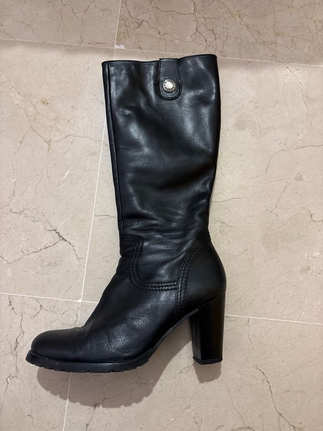 Botas de cuero negras mujer