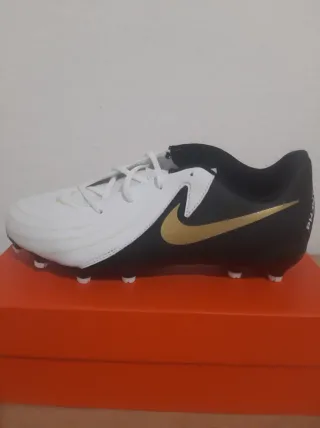 Botas de fútbol Nike Phantom