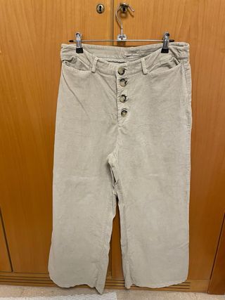 Pantalón pana beige ancho