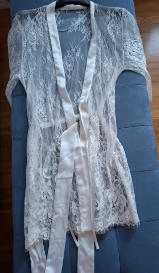 Kimono Novia Encaje Blanco.