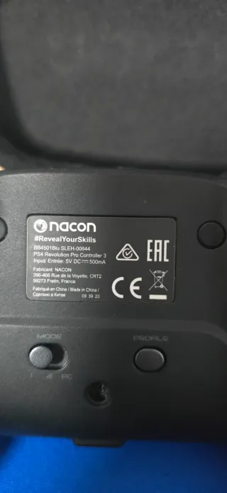 Mando Nacon revolution pro controller 2