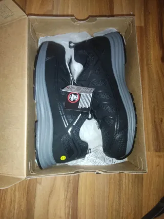 Zapatillas Skechers Negras y Grises