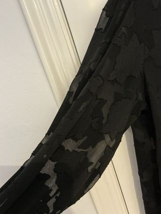 Blusa Next negra encaje semitransparente