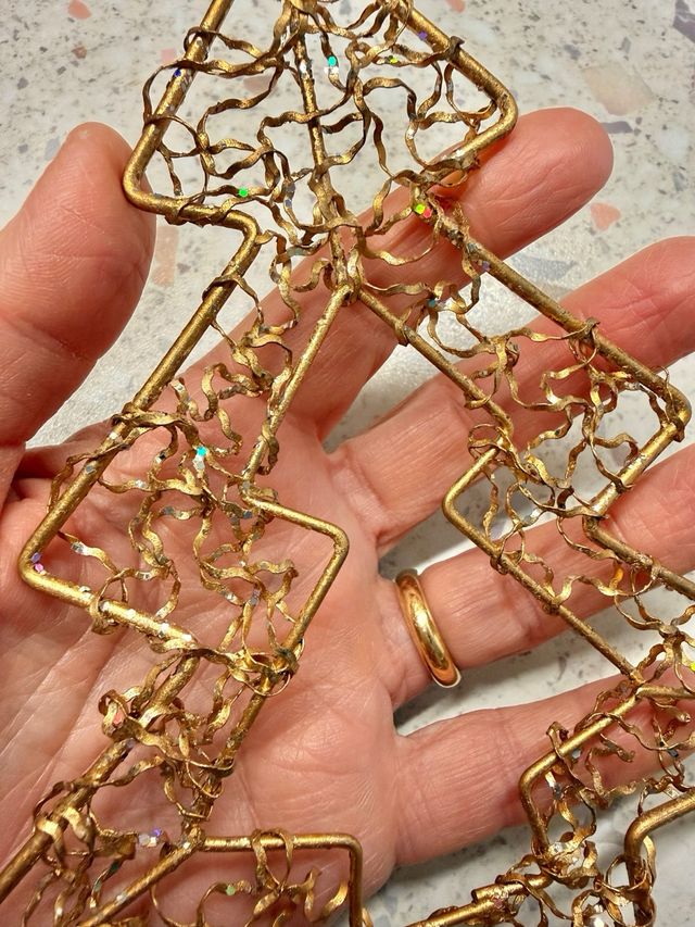 Decorazione albero Natale filo metallo oro