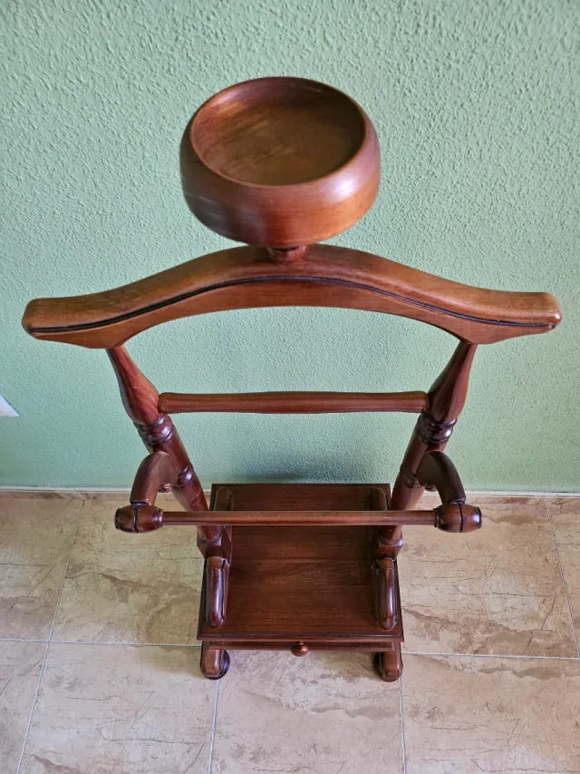 Galán de noche madera